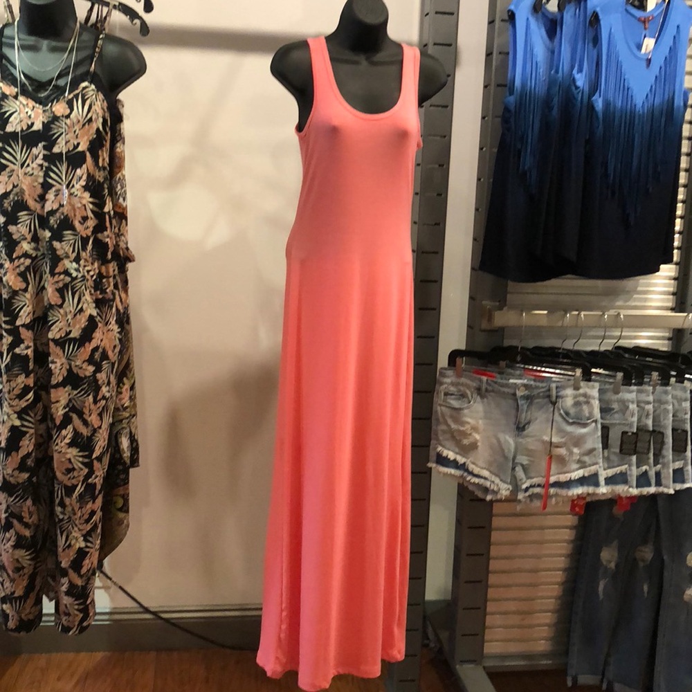 Zenana Outfitters Pink Maxi Dress
